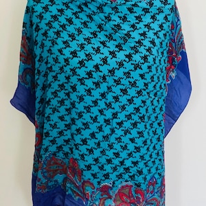 Vintage Georgou 100% zijden sjaal