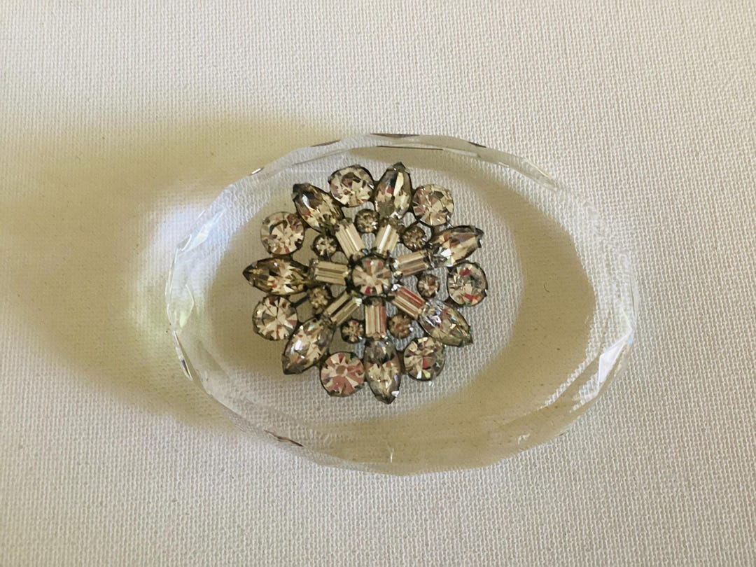 Vintage Weiss Rhinestone Brooch With a Starburst Design, Featuring ...