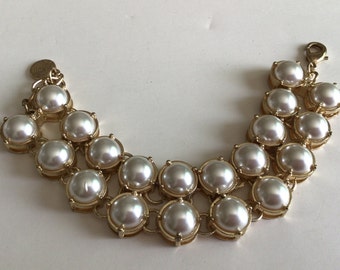 Vintage Graziano Bracelet.Faux Pearls Gold Tone Signed 7" Long .Excellent Vintage Condition.