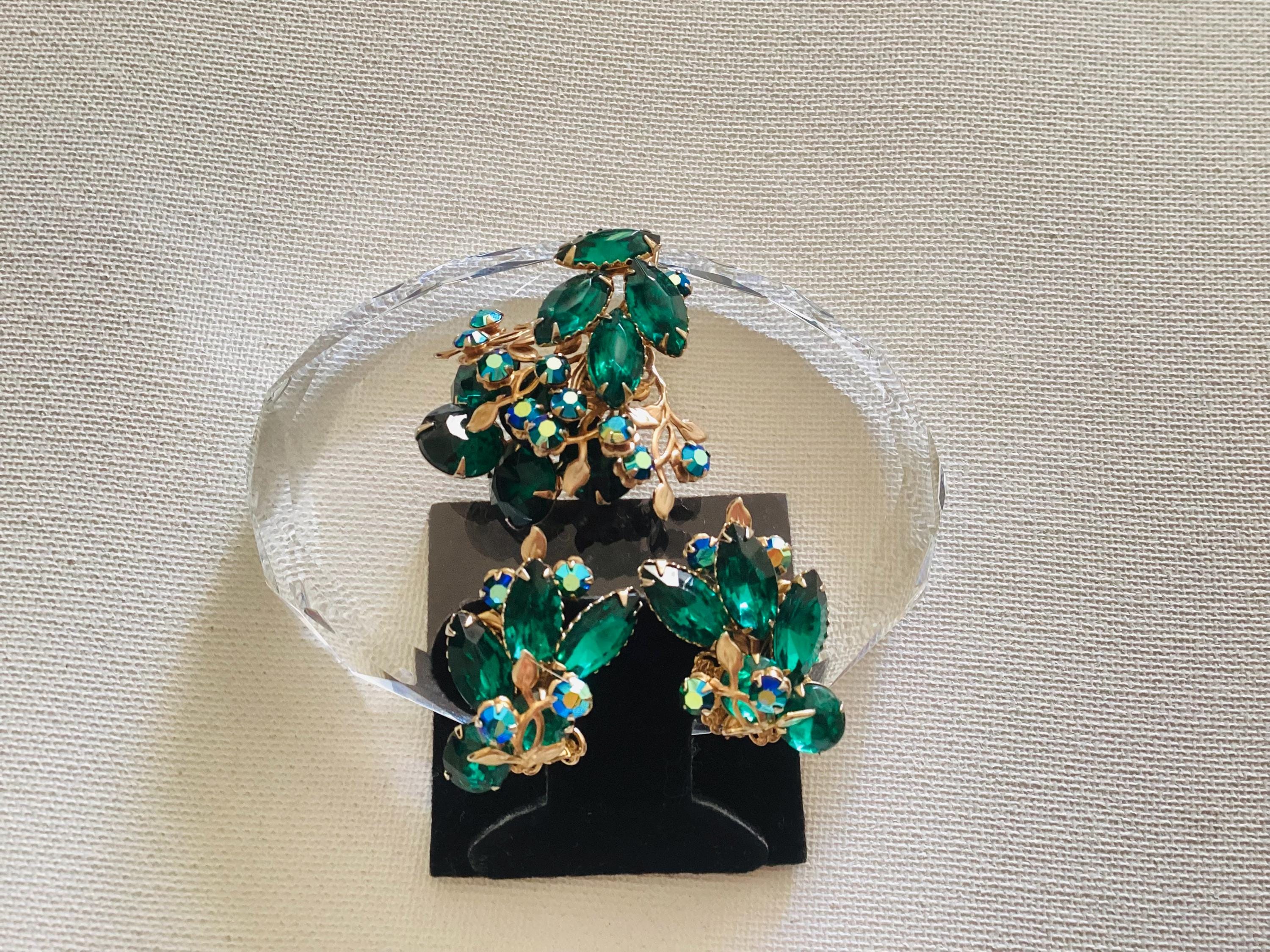 Judy Lee Vintage Brooch and Clip-on Earrings: Green Austria