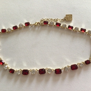 Anne Klein Vintage Necklace.Gold plated.Swarovski crystal.Christmas Necklace.Excellent Vintage Condition.