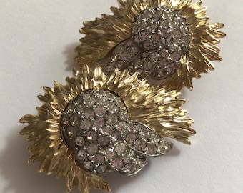 Ledo Polciniclip on earrings with clear rhinestones.Buautiful design.Laurel Ciotti condition