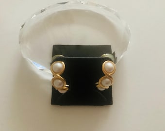 Vintage Napier Gold Tone Combination Stud Earrings