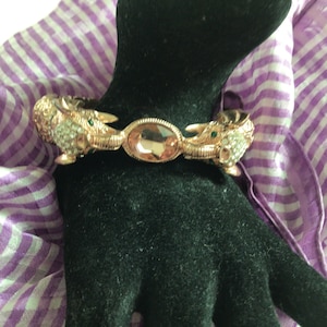 PC Vintag  Bracelet.Rose Gold plated.Pink Quartz,rhinestones Swarovski Crystal.Elephant Head bracelet.