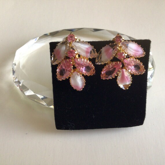 Stunning Vintage Juliana D&E pink  rhinestone Lea… - image 4