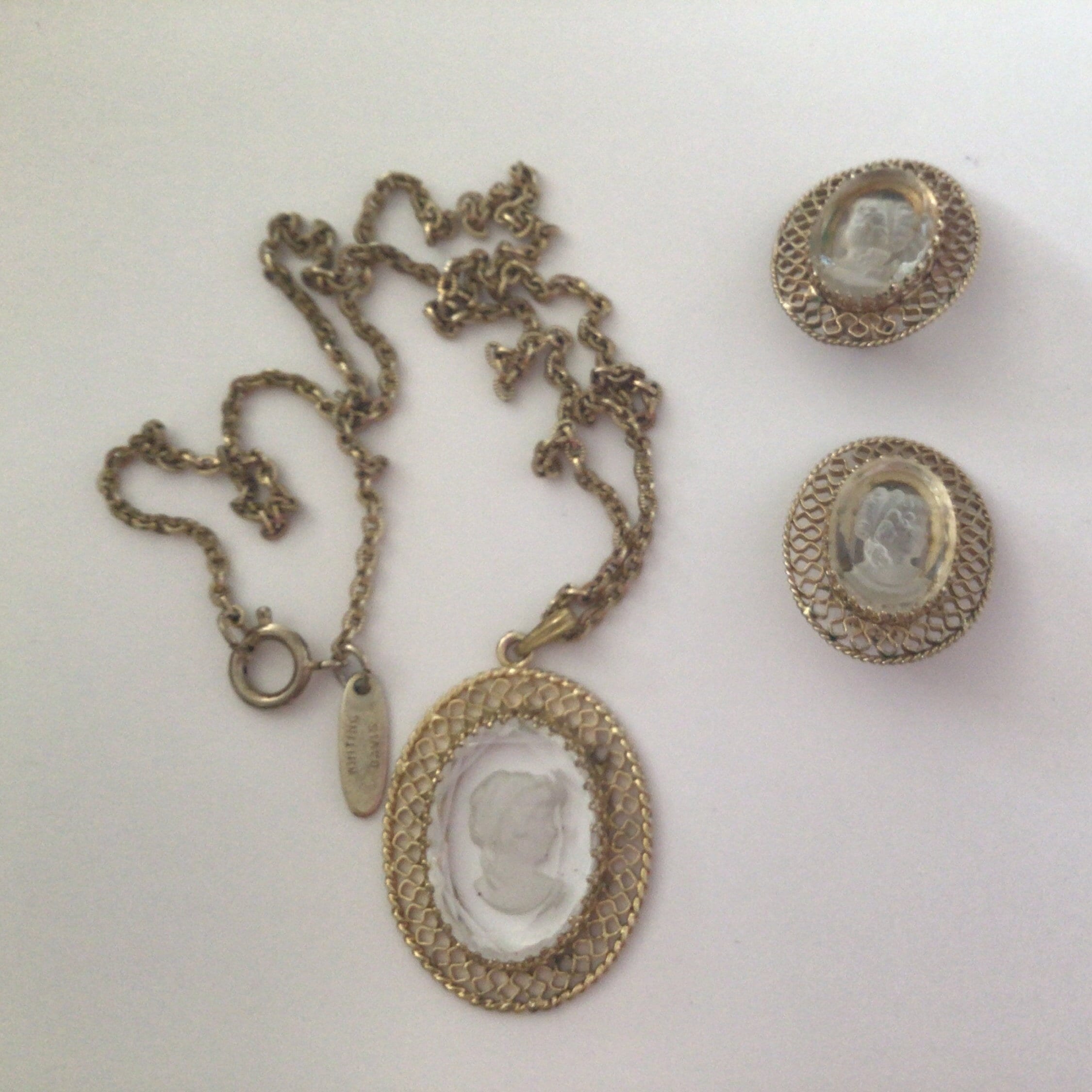 Whiting & Davis ヴィンテージ カメオ ネックレス＆クリップイヤリング 