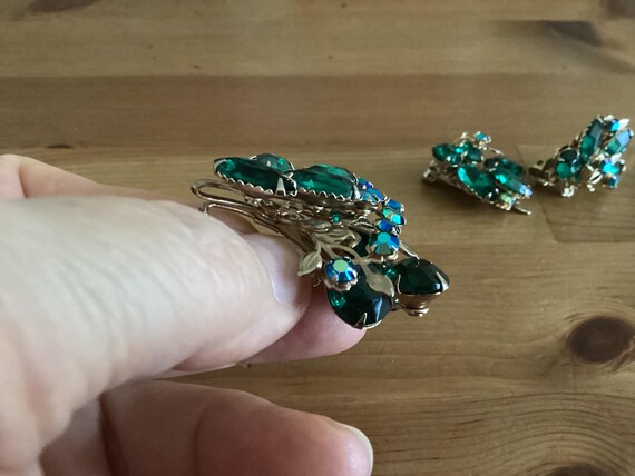 Judy Lee Vintage Brooch and Clip-on Earrings: Green Austria