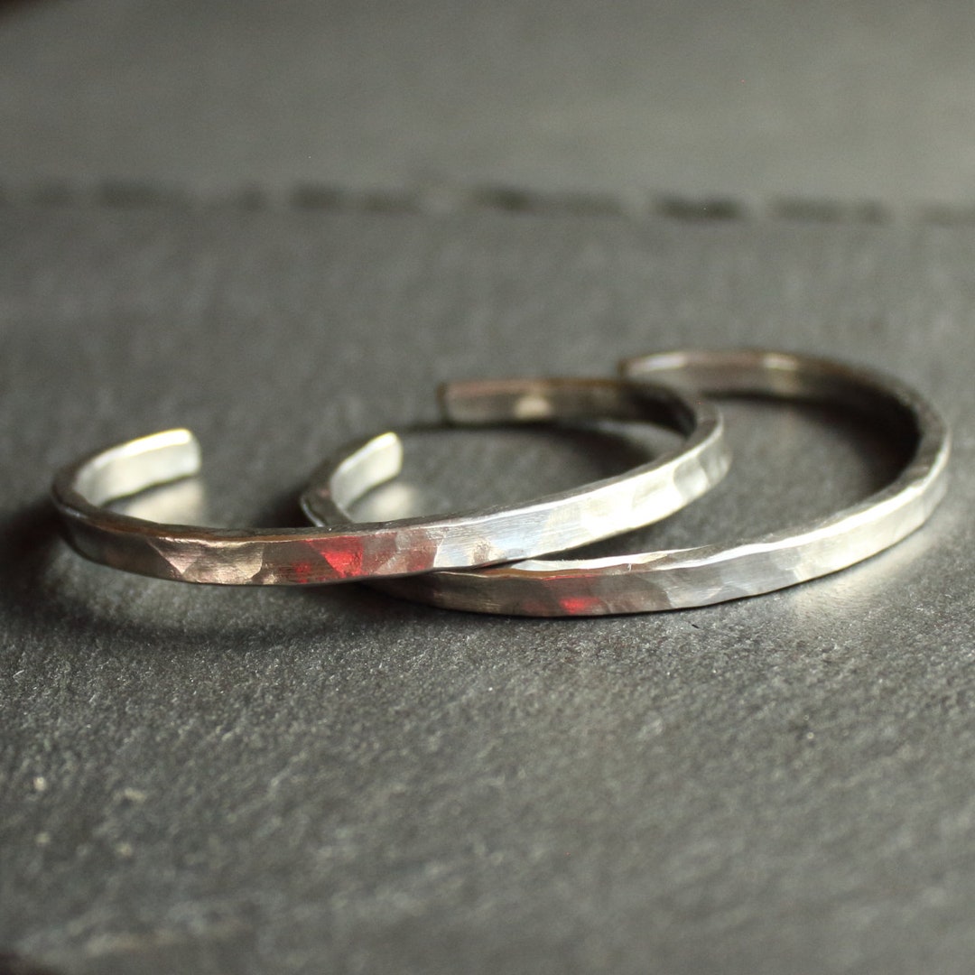 SUZU × SILVER [Bracelet en étain à plaque étroite] bracelet femme — free download