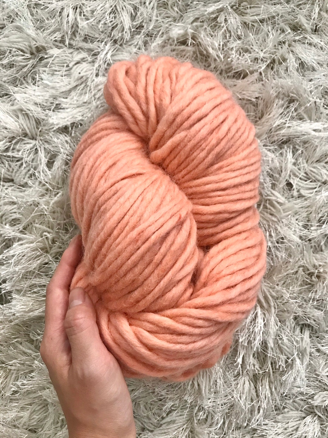 200gm Coral Super Bulky Wool Yarn Peach Apricot Orange Pencil Roving 90