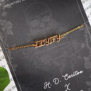 IICYIFY Haunting Adeline rostfritt stålarmband, HD Carlton officiellt licensierad, mörk romantisk bokhandel