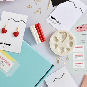 Kit de manualidades para hacer aretes con arcilla polimérica, molde de silicona con forma de corazón, regalo divertido y creativo para principiantes, juego de diseño de joyas, manualidades para adultos