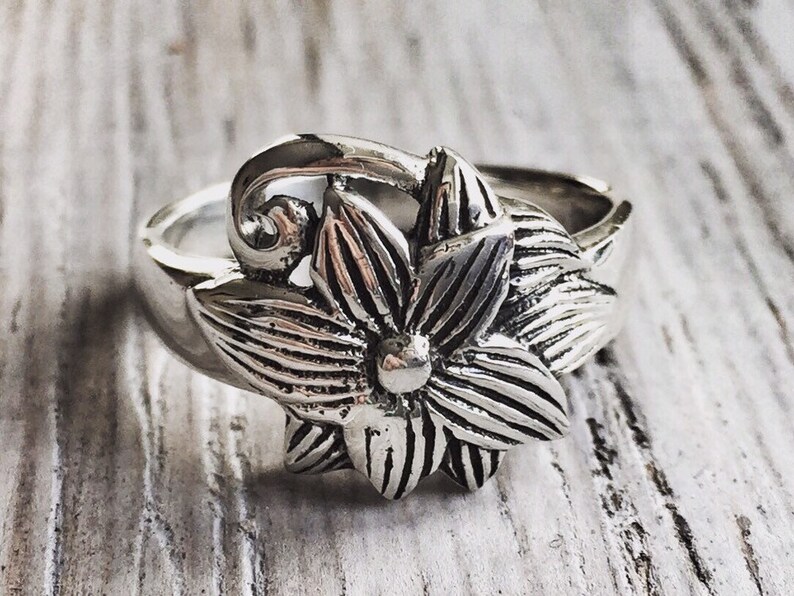 Ring Sterling Silver Plumeria Flower / Ring Size 8 Etsy