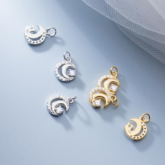 Ciondolo Luna Piccola In Argento Sterling 925: Delicato E Minimal Per Collana O Bracciale