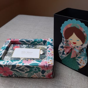 Boite cadeau moyen modèle