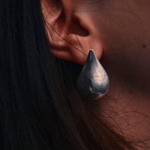Tear of Freya earrings - up-cycled Sterling Silver 935 handmade quality jewelry - Norse Goddess Mythology - Freja & Thor - Sweden crafted.