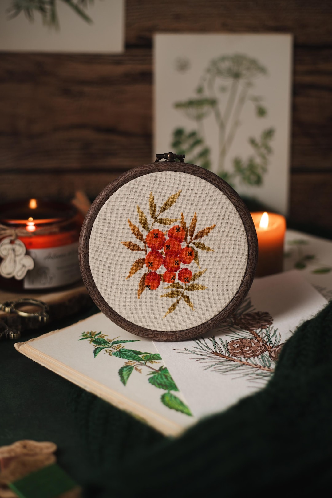 roseさま】東欧 アンティーク Red刺繍 roseさま】東欧 アンティーク