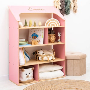 Großes Regalhaus, Hausförmiges Regal, Kinderzimmerregal, hölzernes Hausregal, Hausförmiges Regal, rosa Bücherregal, Kinderzimmerhaus geformtes Regal