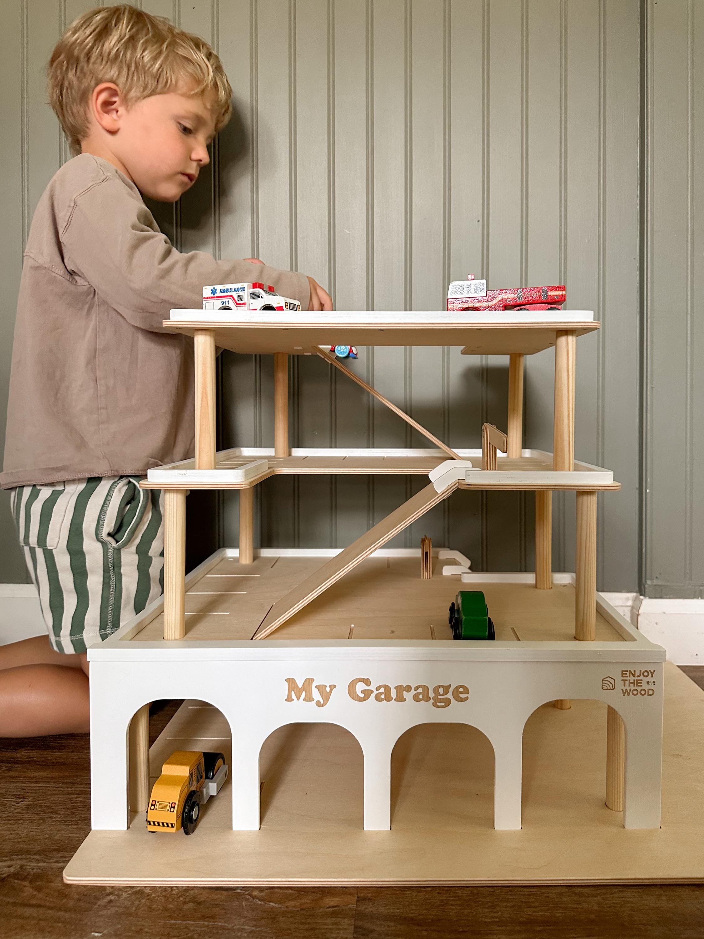 置物 HAVeFUN GARAGE PRODUCTS vaum Toy Car Garage, Cars Display, Big Car Garage, Toddler Gifts, Toy