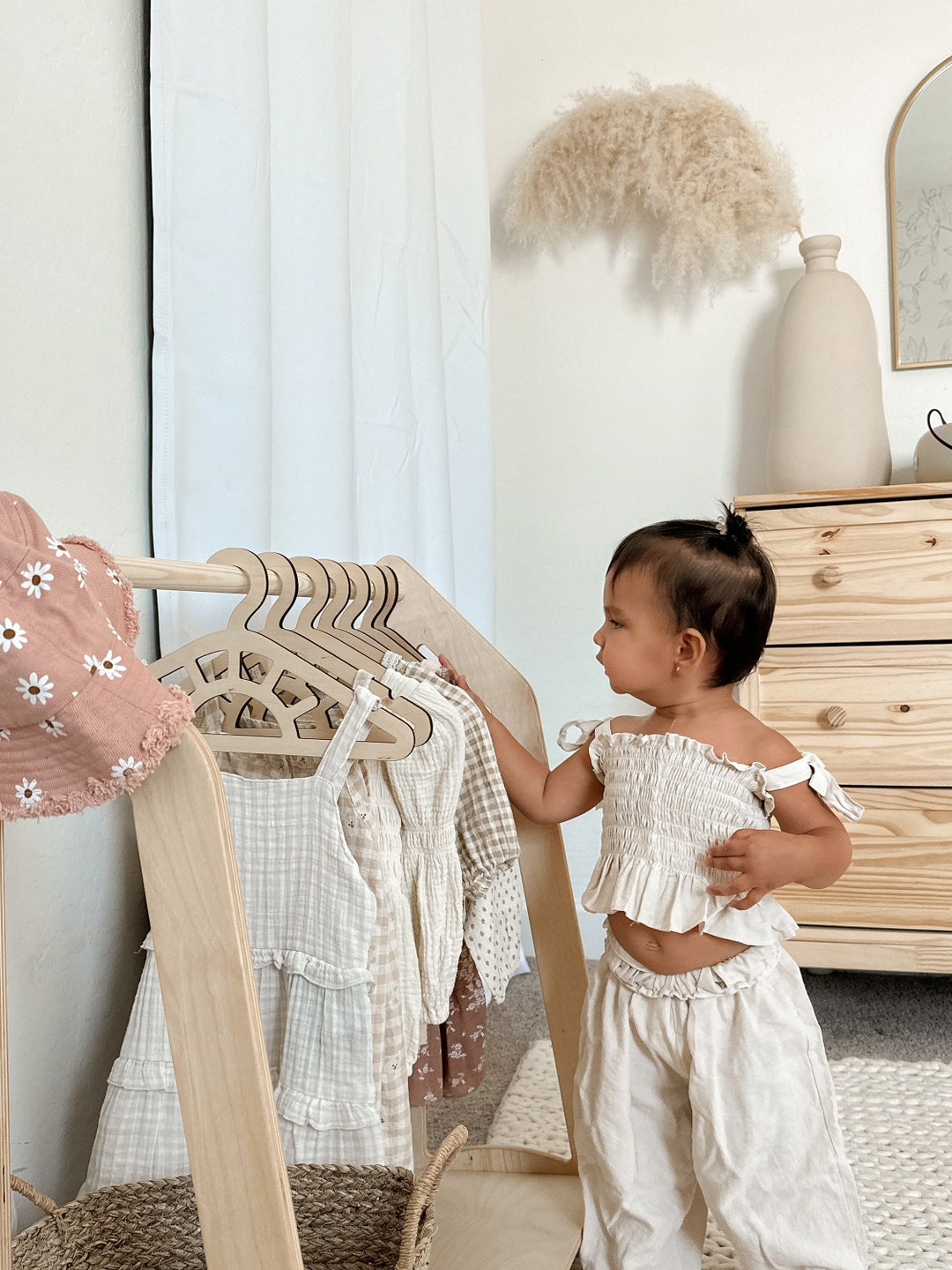 Montessori Clothing Rack, Kids Clothing Rack, Toddler Wardrobe, Baby