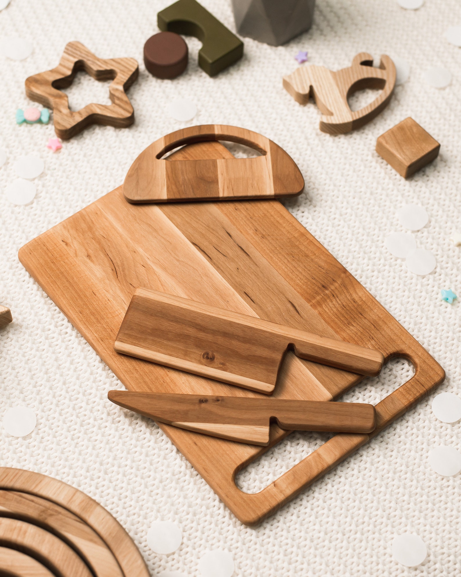 Kidocoo Wooden Chopping Board with Wooden Knife