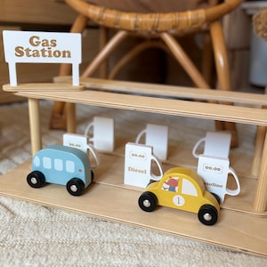 Gas Station, Personalized Toys for Baby Boy, Toddler Birthday Gift, Toy Car Parking Garage, Montessori Toy Car Storage, Toy Garage Car Ramp