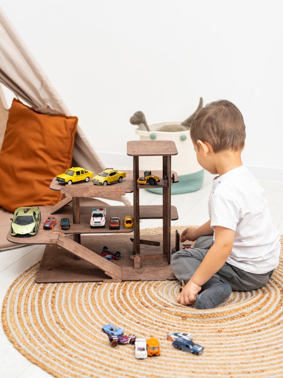 Garage pour petites voitures avec ascenseur, parking pour garçons, jouets  miniatures, rangement pour petites voitures à monter soi-même -  Canada