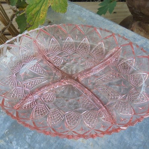 4-compartment dish in pretty pink tones, VERECO type