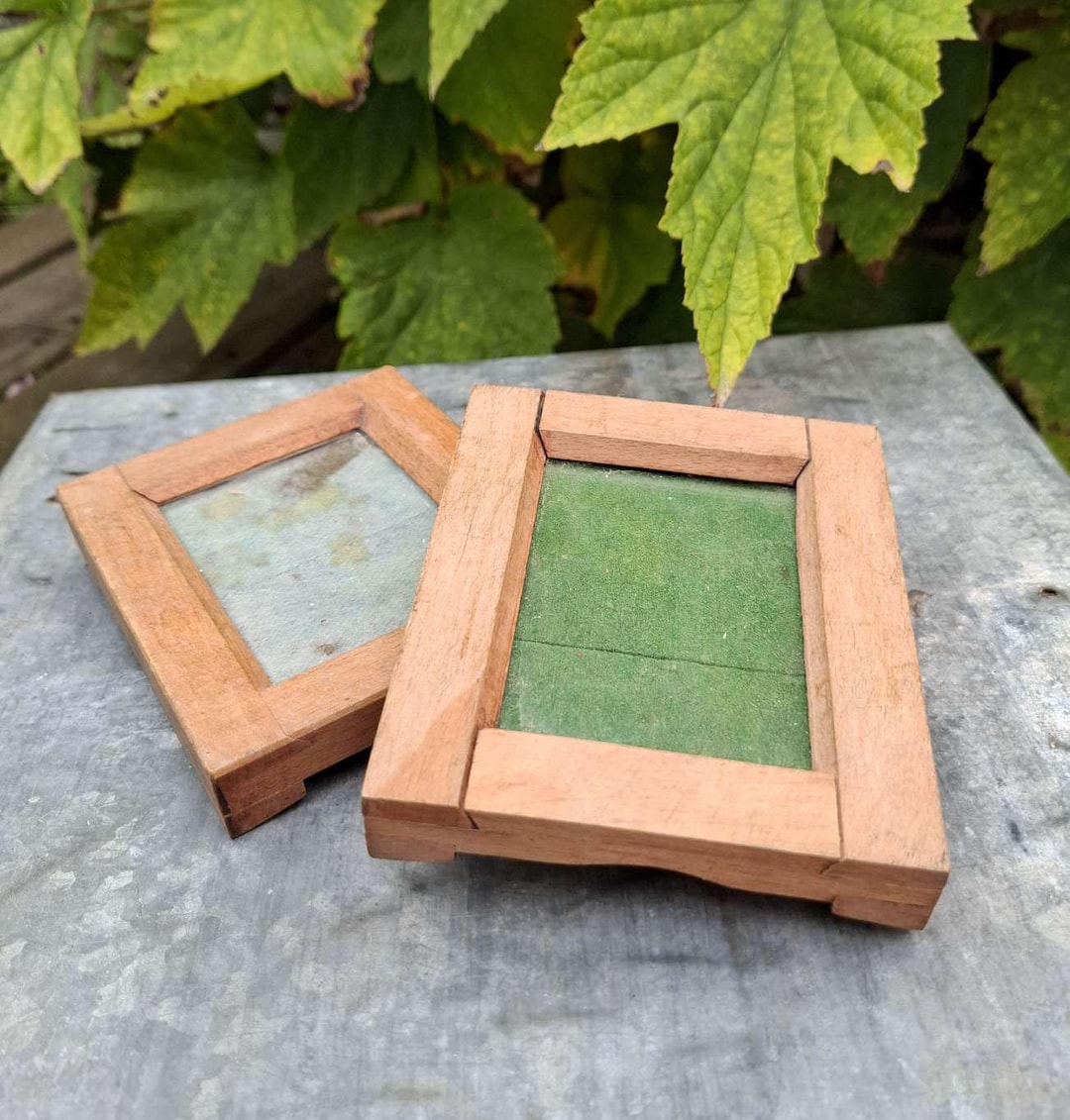 Original Photo Frames, Also Known as Press Frames, for Original ...