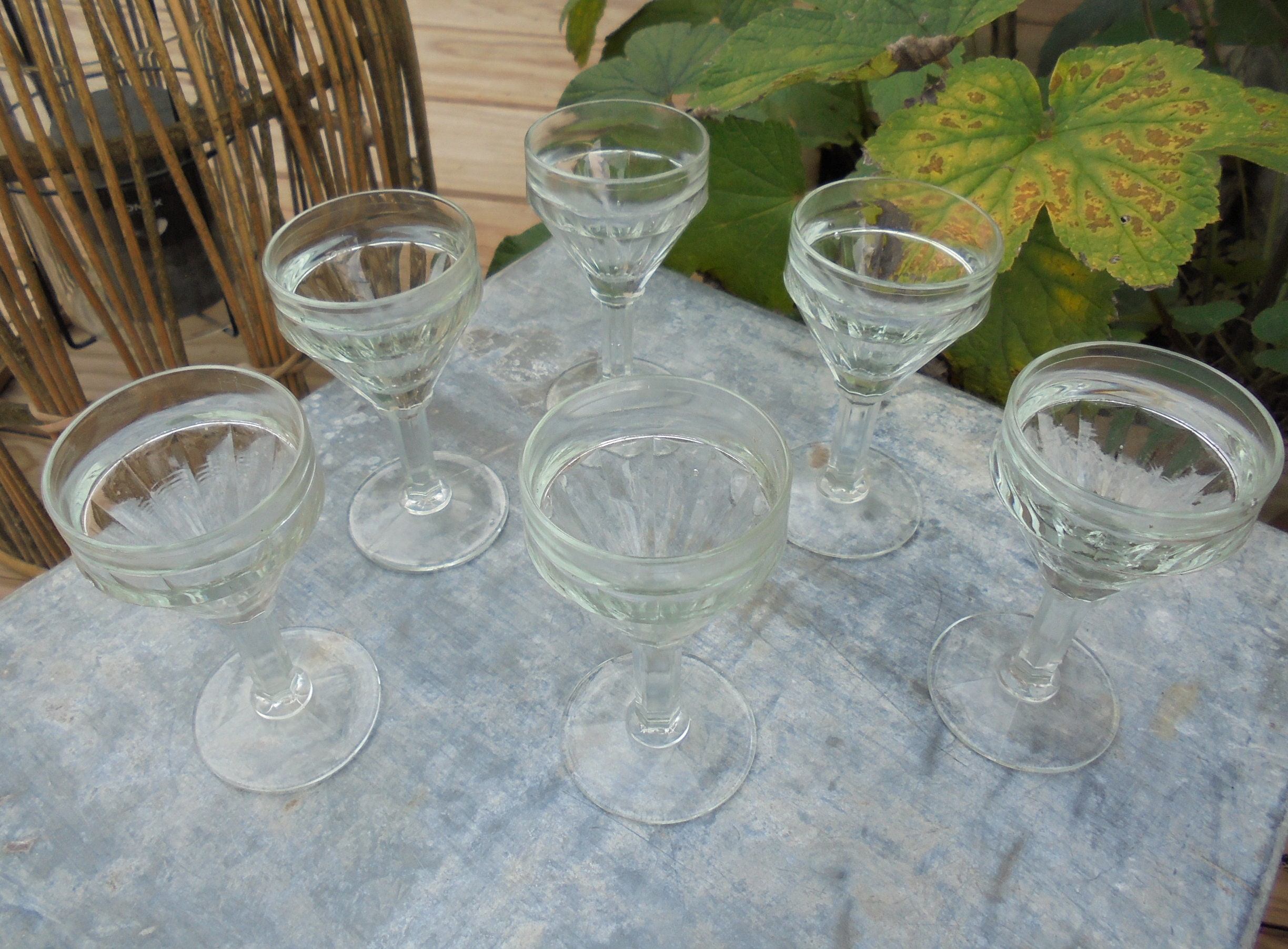 Verres à Pied Bistrot 40S Pour La Goutte, Une Liqueur. Lot de 6