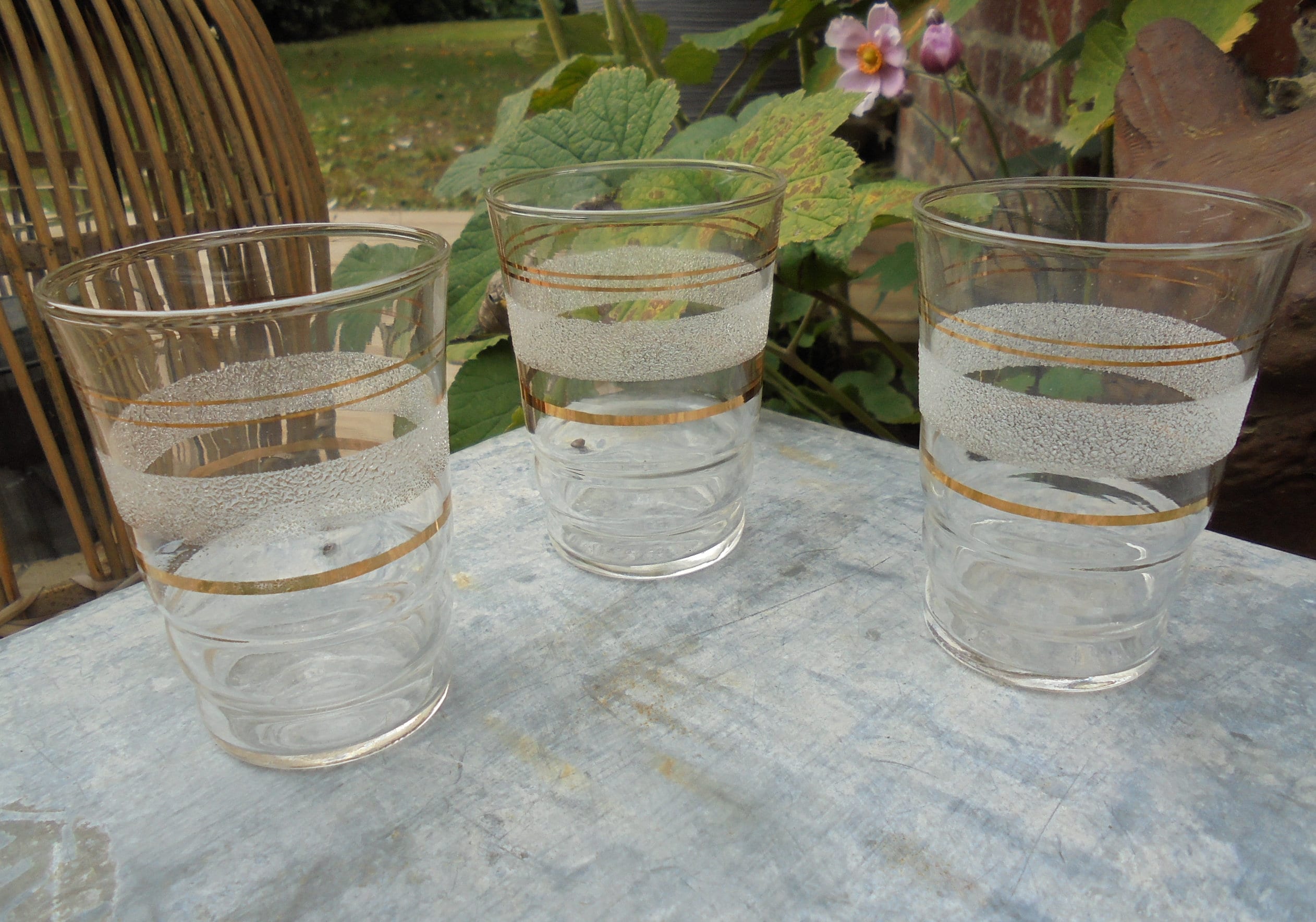 3 Verres Granités avec Filet Or - Format Moins Courant Vintage 60S