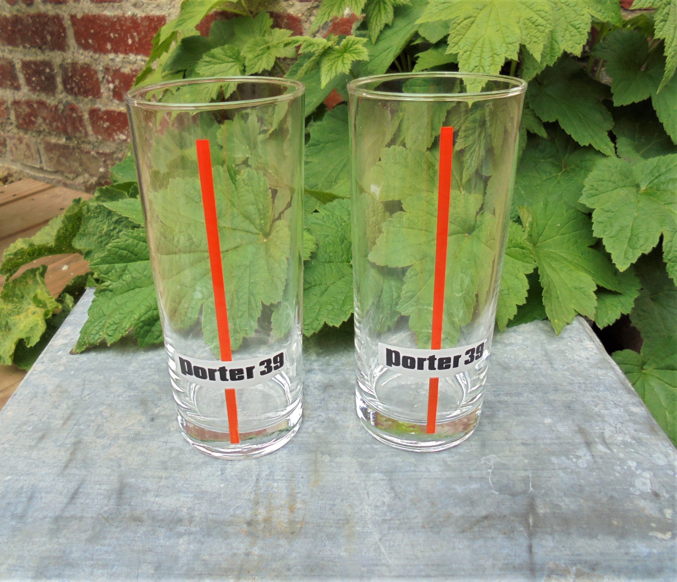 Verres Porter 39 - Lot de 2 Anciens Verres
