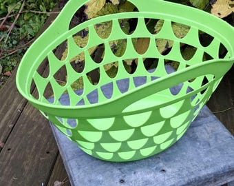 ECOIFFIER shopping basket made in FRANCE, green plastic