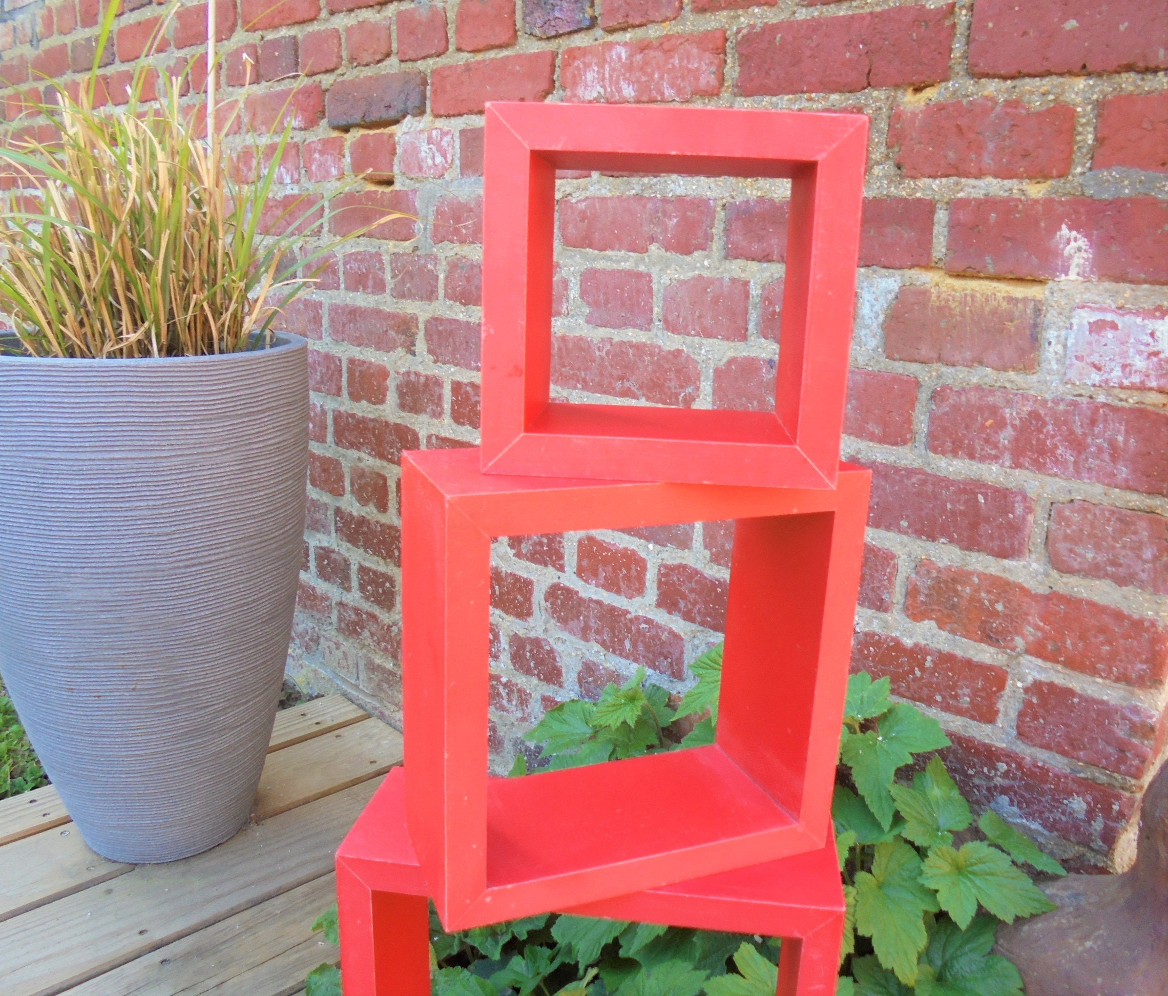 3 Étagères Cube de Couleur Rouge 3 Tailles Différentes