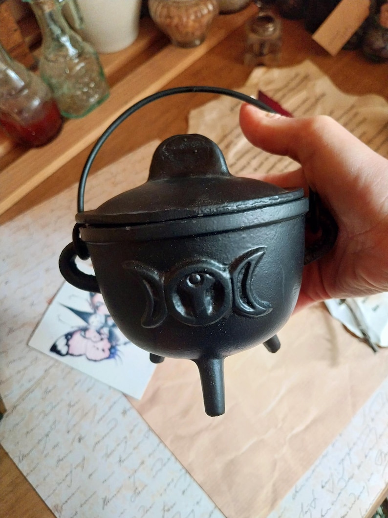Black Cast Iron Cauldron With Triple Moon Motif - Etsy