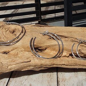 Classic round hoop earrings in 925 silver, 3 sizes.