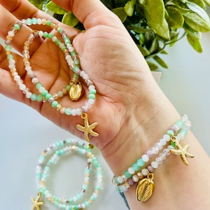 seaside bracelet, shell charm bracelet, double elastic bracelet, starfish bracelet, beach vibes bracelet