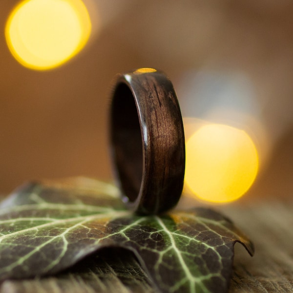 Ebbenhouten ring, Handgemaakte 5-jarig jubileumring, Bentwood ring ebbenhout