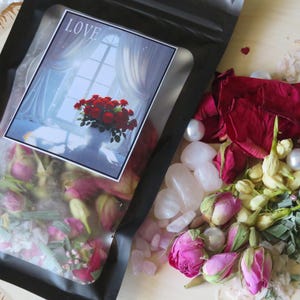 Love & Romance Manifestation Bag: Rose Quartz and Kunzite
