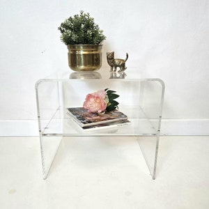 Vintage Mid Century Lucite Plexiglas side table 1970s