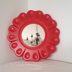 Vintage Pop art Memphis Milano style wall mirror Flower in a plastic frame