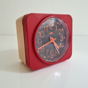 Vintage Space age mechanical alarm clock PRIM Czechoslovakia 70s