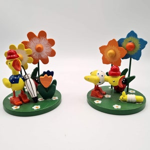 Vintage Erzgebirge Easter Chick German Wooden decoration  folk art hand painted made in East Germany