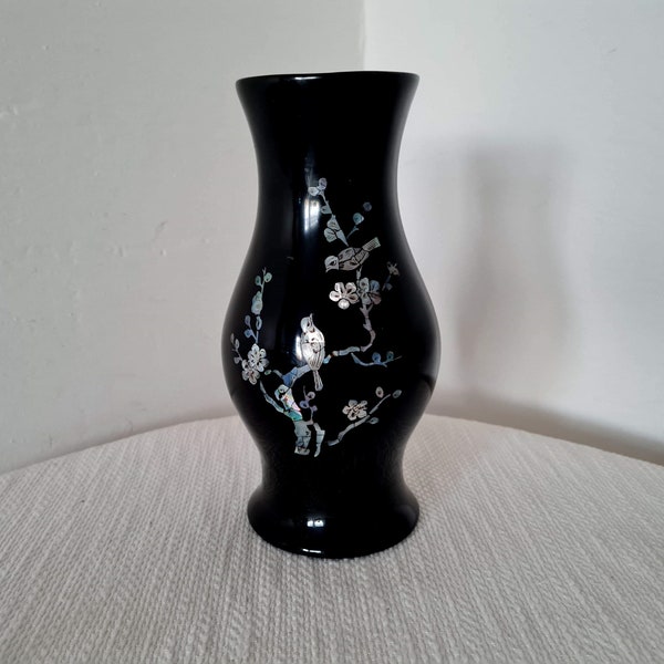 Vintage asian mother of pearl vase inlay pearl Accessories oriental Lacquer pearl Antique Lacquer Box Antique china Chinese collectible