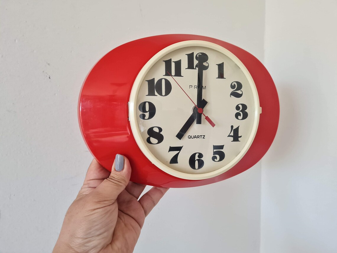 Vintage Space Age Atomic Wall Clock Prim Czechoslovakia Etsy