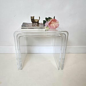 Vintage Mid Century Lucite stacking set of 3 nesting tables 1970s