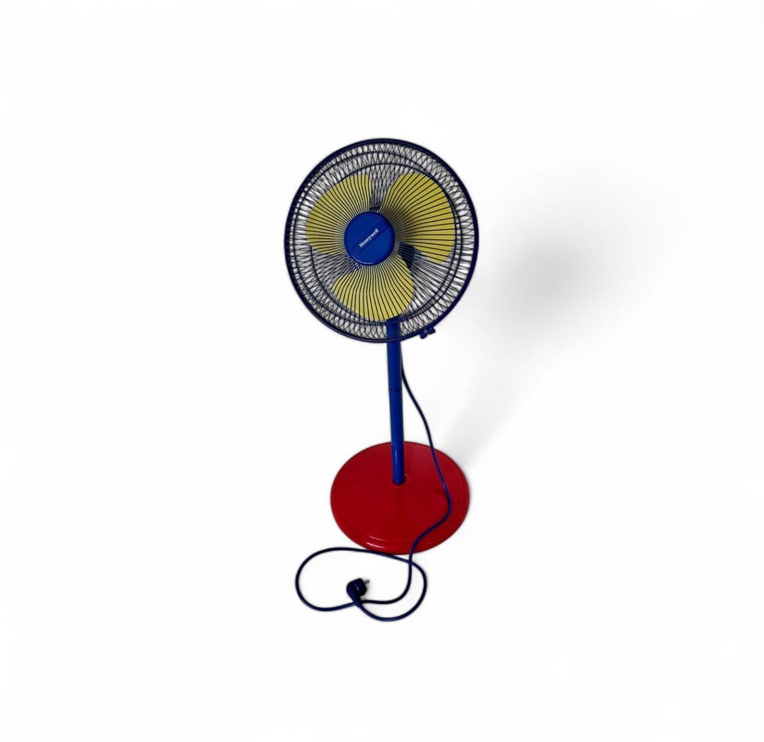 Vintage MEMPHIS Milano Style Floor Standing Fan With 3 Speed by