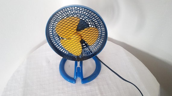 Vintage MEMPHIS Milano Style Floor Standing Fan With 3 Speed by