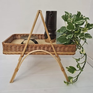 Vintage Mid-century  Wicker and bamboo tray/table with handle and legs 80s