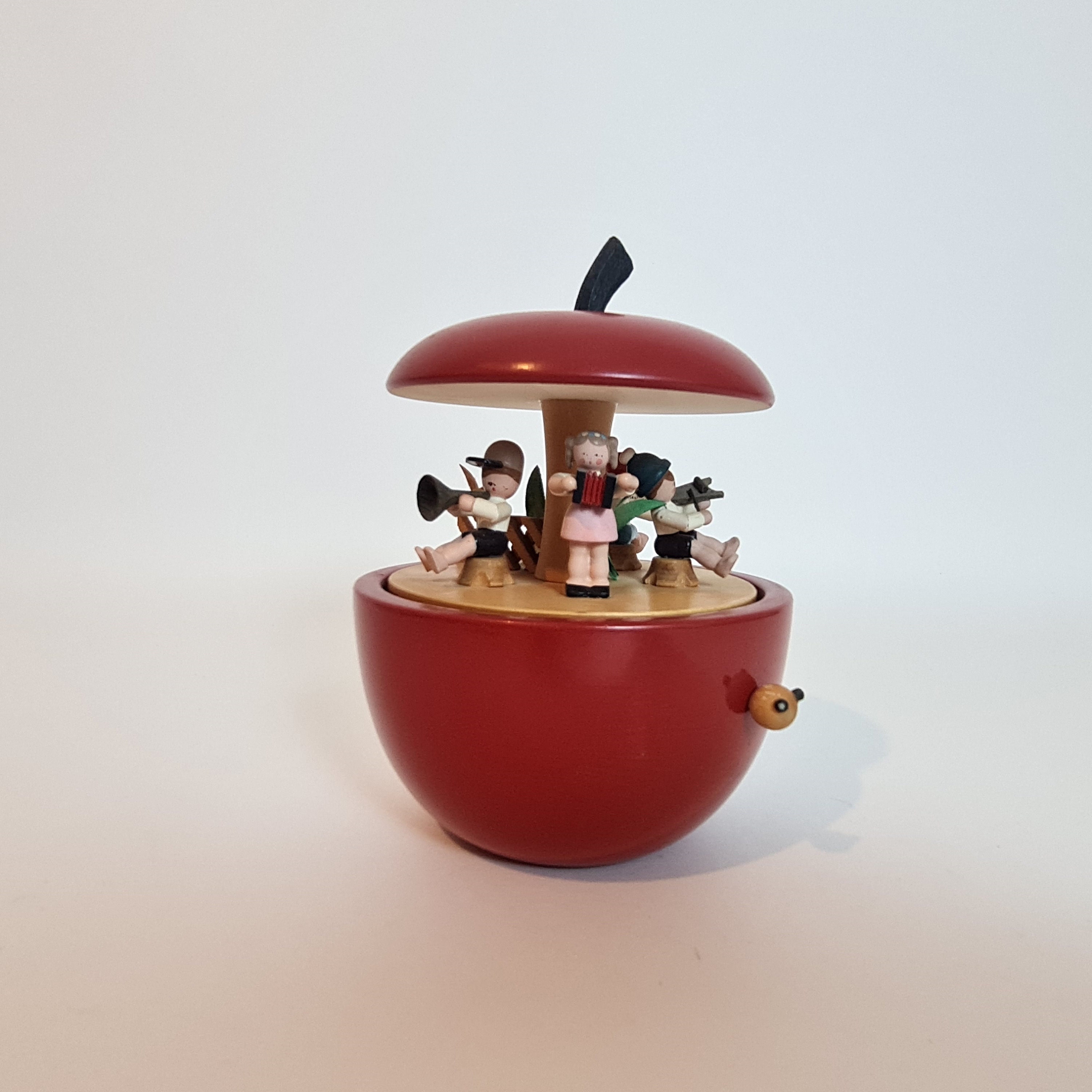 リンゴ オルゴール ザイフェン エルツ山地 ドイツ リヒャルト