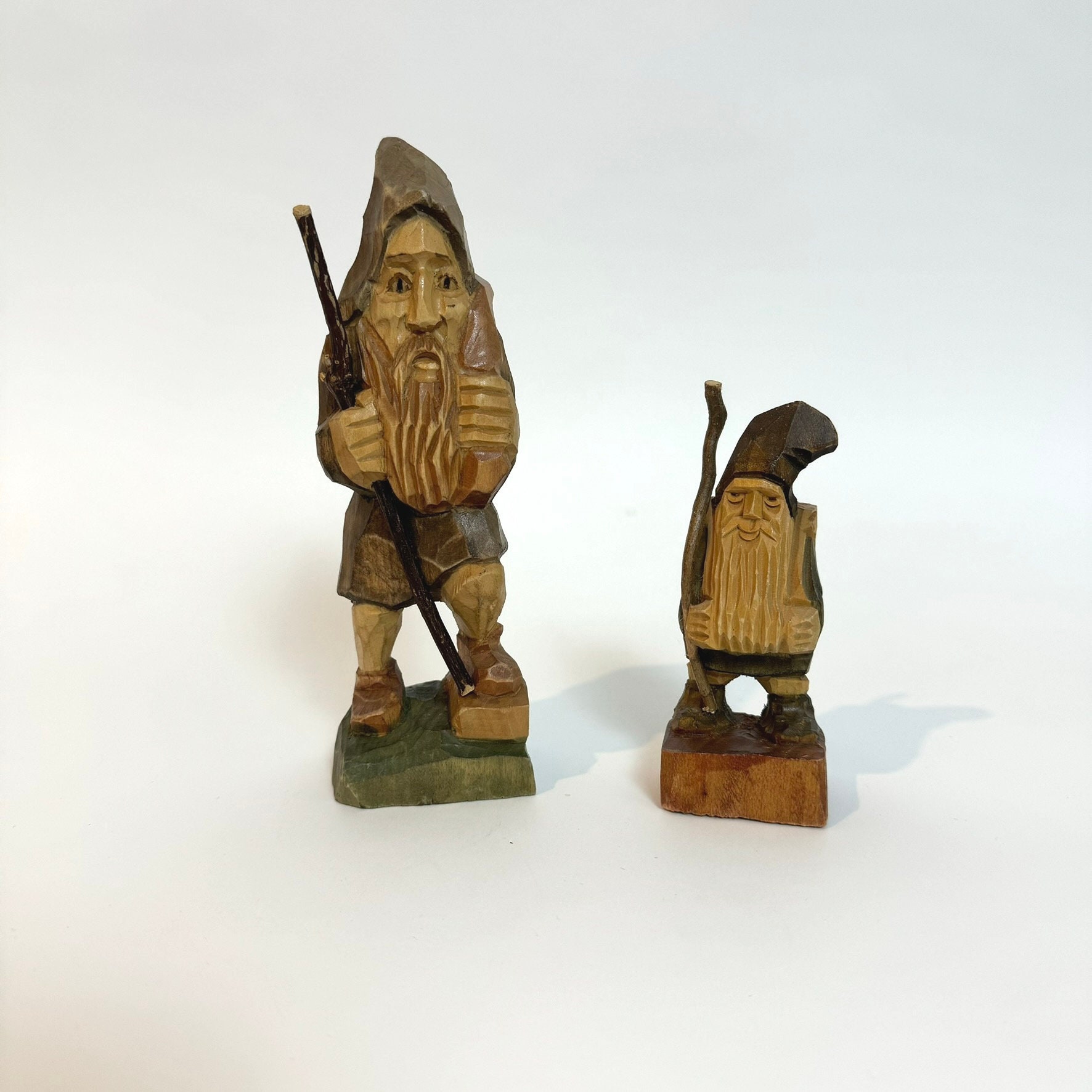 ヴィンテージドイツ製木製手彫り・塗装済み置物ノーム - Etsy 日本